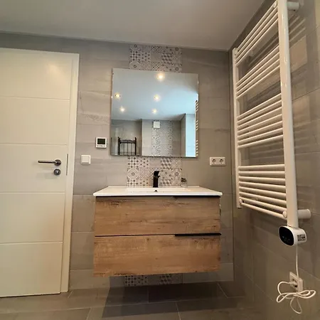 With Panoramic View Apartment *